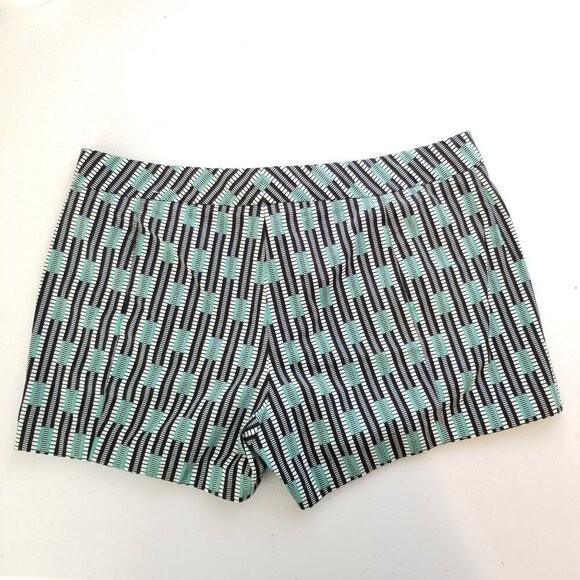 Gap 6 Chino Shorts Flat front black white green geometric‎ faux pockets - Picture 2 of 6
